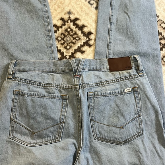 VANS WOMEN JEANS.Size 9/29 - Picture 2 of 7